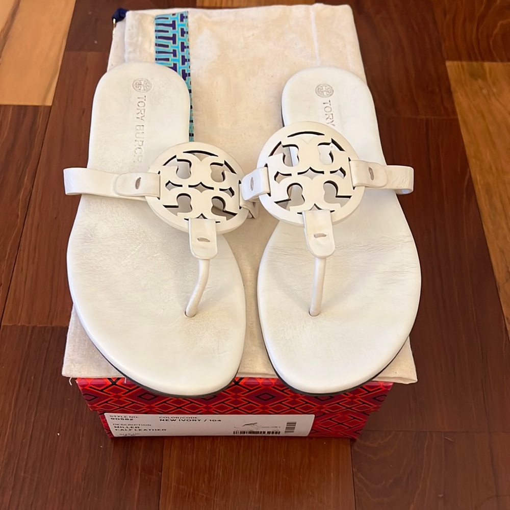 Tory Burch Leather sandals
